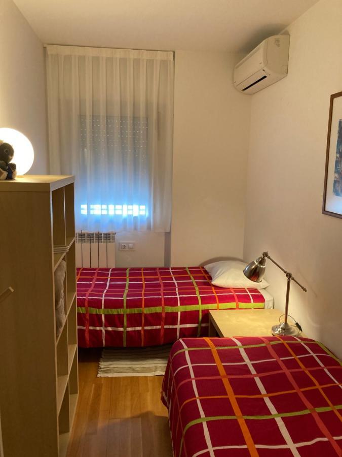Apartaments Centre Figueres Figueres  Exterior photo